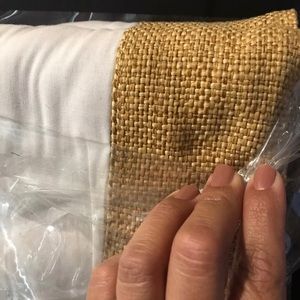 SOLD!!! NEW! Rustic Burlap Bedskirt- King